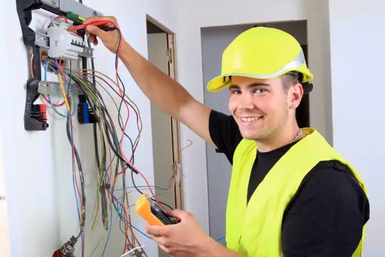 elektricien Ruinen